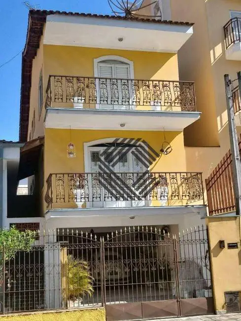 Foto 2 de Sobrado com 3 Quartos à venda, 218m² em Vila Carvalho, Sorocaba
