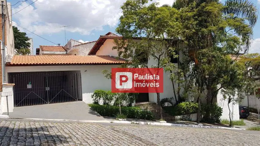 Foto 1 de Sobrado com 4 Quartos à venda, 260m² em Brooklin, São Paulo