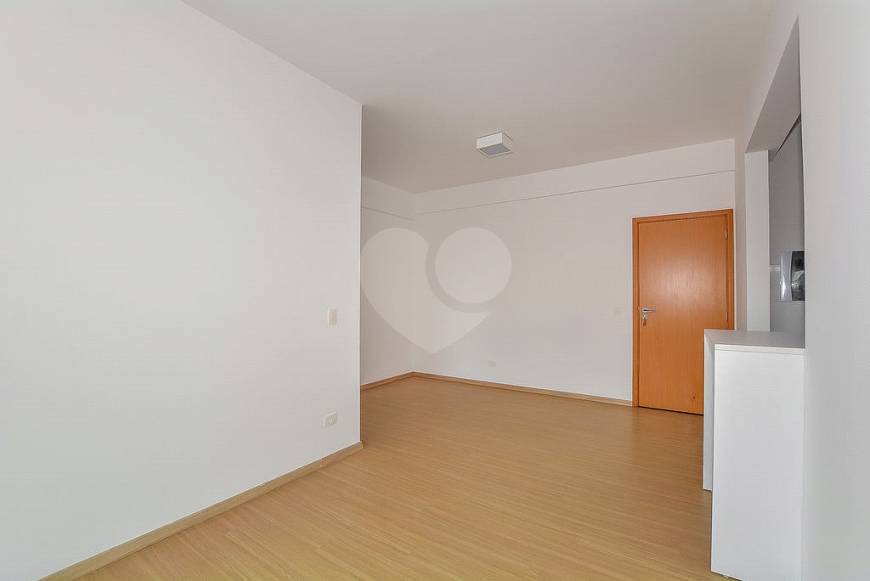 Foto 2 de Apartamento com 1 Quarto à venda, 47m² em Bigorrilho, Curitiba