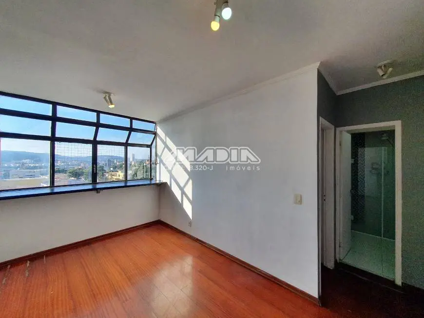 Foto 2 de Apartamento com 1 Quarto à venda, 50m² em Vila Martina, Valinhos