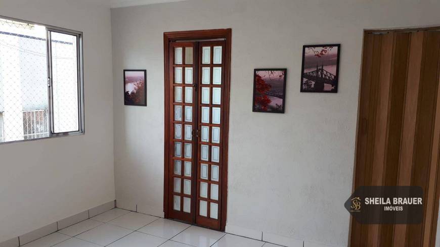Foto 2 de Apartamento com 2 Quartos à venda, 49m² em Jardim Adriana, Guarulhos