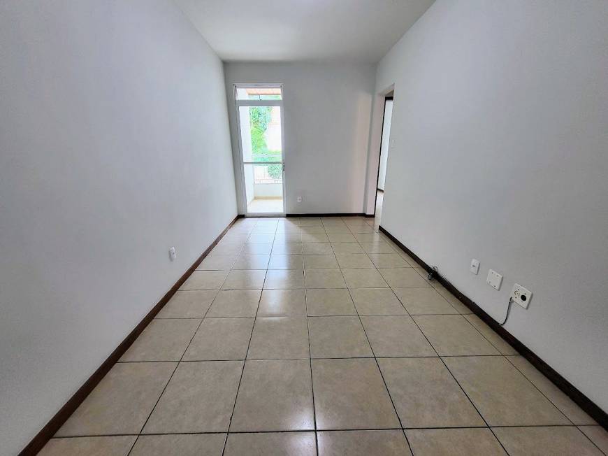 Foto 5 de Apartamento com 2 Quartos à venda, 60m² em Santa Helena, Juiz de Fora