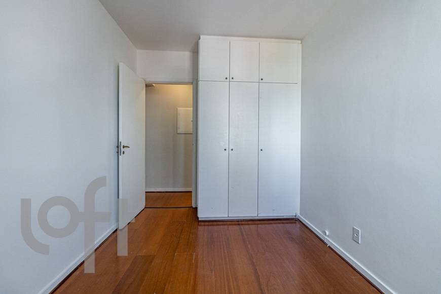 Foto 4 de Apartamento com 2 Quartos à venda, 70m² em Vila Romana, São Paulo