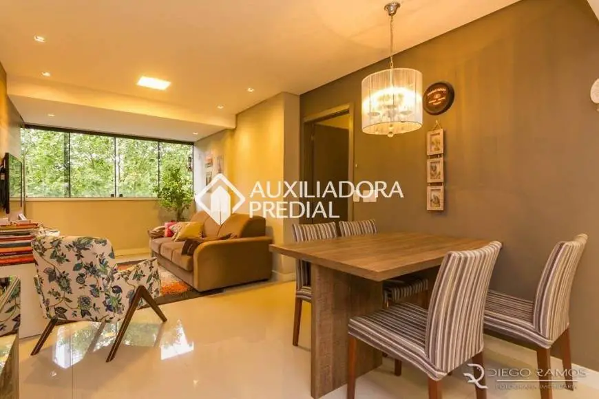 Foto 1 de Apartamento com 3 Quartos à venda, 77m² em Boa Vista, Porto Alegre