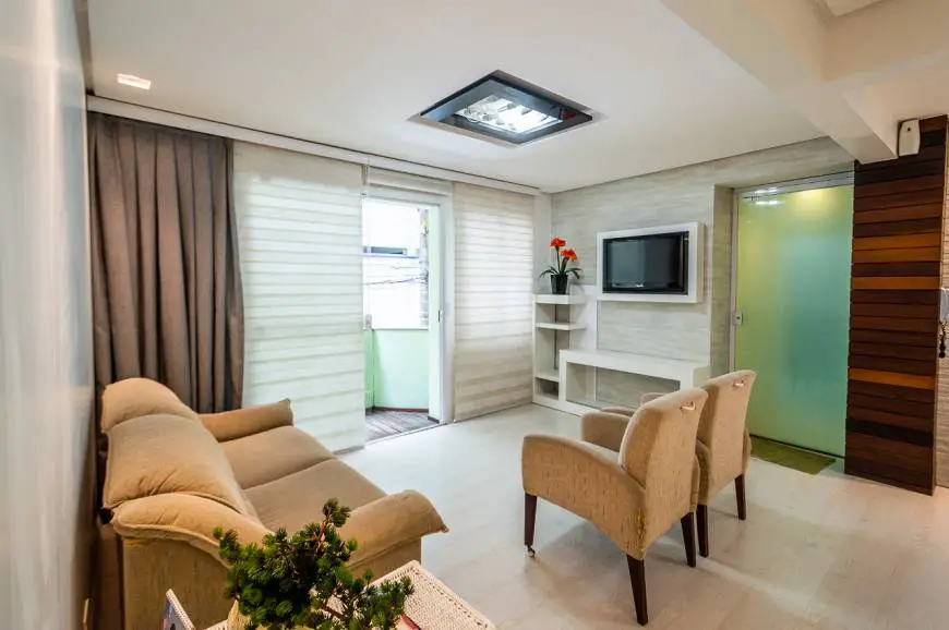 Foto 1 de Apartamento com 3 Quartos à venda, 120m² em Centro, Balneário Camboriú