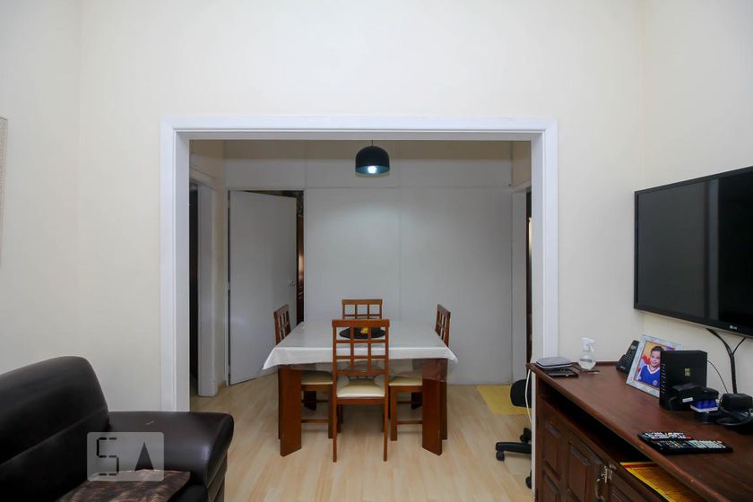 Foto 1 de Apartamento com 3 Quartos para alugar, 51m² em Glória, Rio de Janeiro