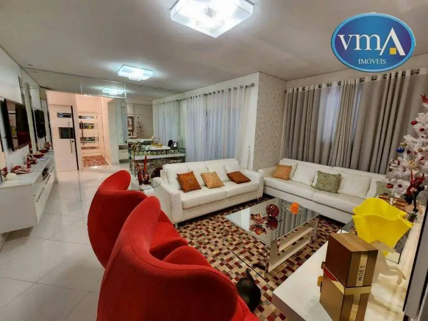 Foto 2 de Apartamento com 3 Quartos à venda, 200m² em Jardim Aclimação, Cuiabá