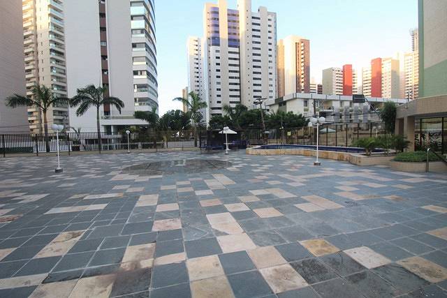 Foto 3 de Apartamento com 3 Quartos para alugar, 147m² em Mucuripe, Fortaleza