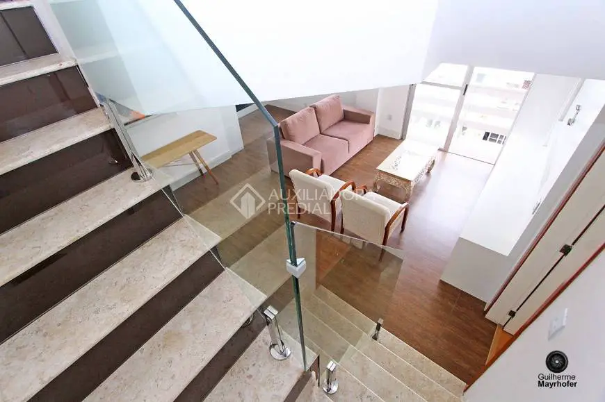 Foto 3 de Apartamento com 3 Quartos à venda, 152m² em Passo da Areia, Porto Alegre