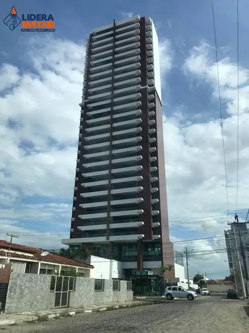 Foto 2 de Apartamento com 3 Quartos à venda, 175m² em Santa Mônica, Feira de Santana
