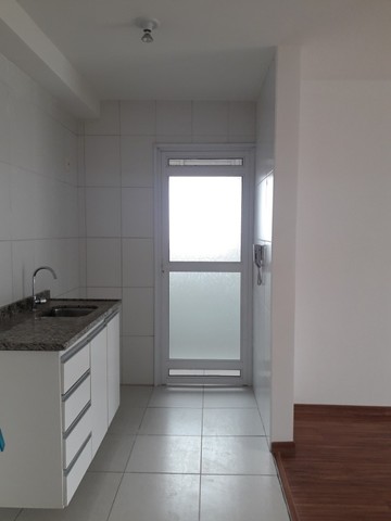 Foto 5 de Apartamento com 3 Quartos para alugar, 64m² em Vila Praia, São Paulo