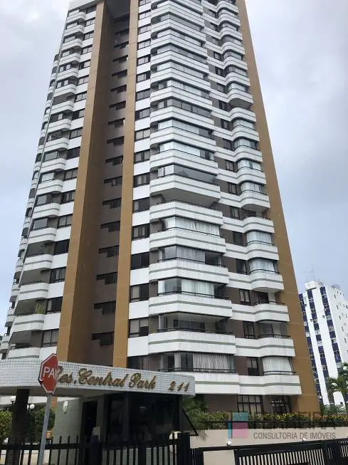 Foto 1 de Apartamento com 4 Quartos para alugar, 147m² em Chame-Chame, Salvador