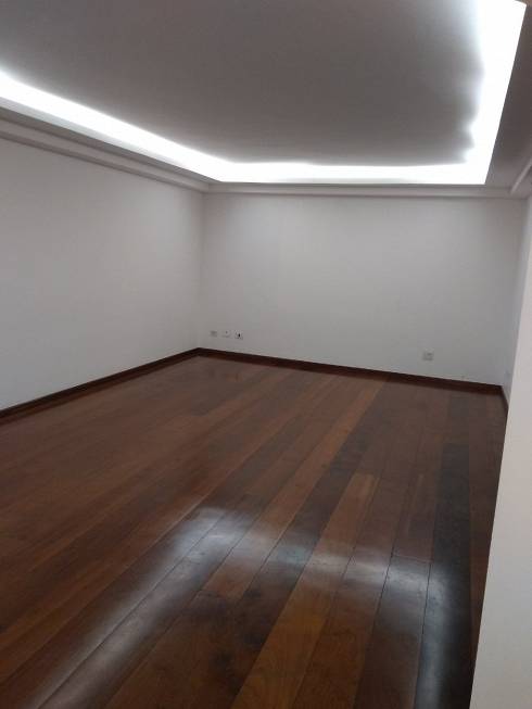 Foto 3 de Apartamento com 4 Quartos à venda, 220m² em Vila Regente Feijó, São Paulo