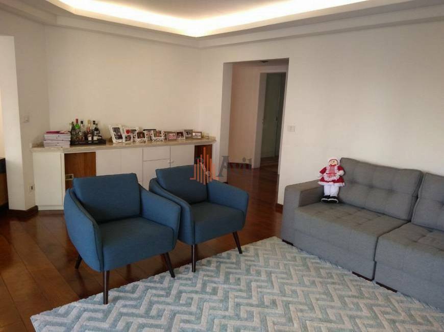 Foto 5 de Apartamento com 4 Quartos à venda, 220m² em Vila Regente Feijó, São Paulo