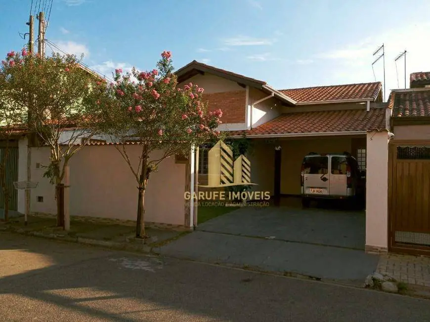 Foto 1 de Casa com 3 Quartos à venda, 250m² em Jardim das Indústrias, São José dos Campos