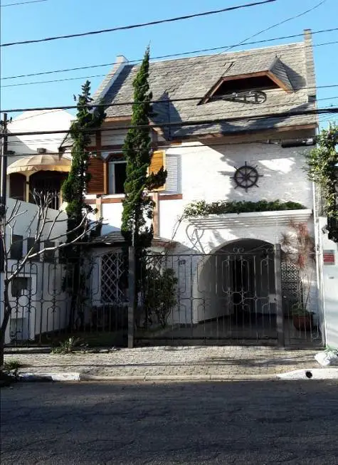 Foto 1 de Casa com 3 Quartos à venda, 230m² em Moema, São Paulo