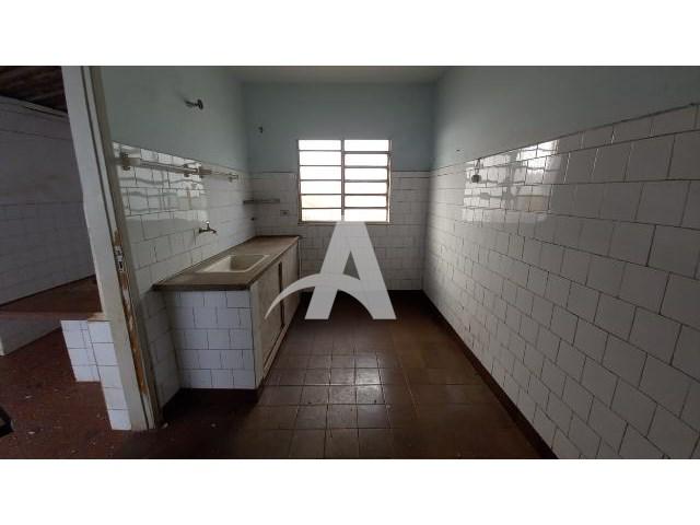 Foto 2 de Casa com 3 Quartos à venda, 297m² em Osvaldo Rezende, Uberlândia