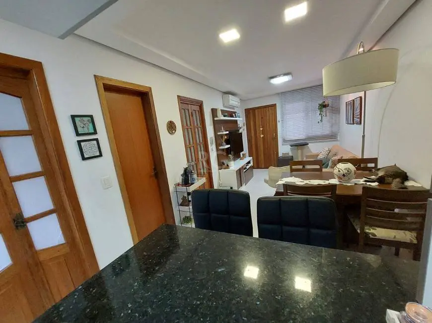 Foto 2 de Casa com 3 Quartos à venda, 95m² em Partenon, Porto Alegre
