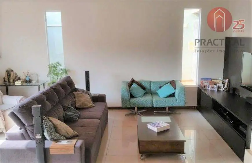 Foto 1 de Casa com 3 Quartos à venda, 184m² em Planalto Paulista, São Paulo