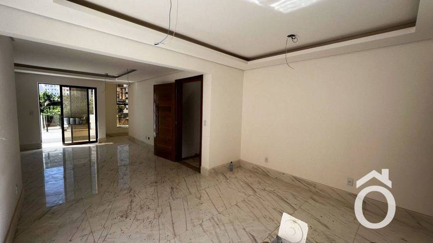 Foto 3 de Casa com 3 Quartos à venda, 180m² em Santa Amélia, Belo Horizonte