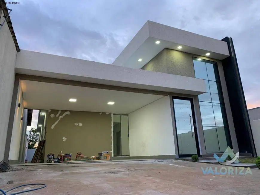 Foto 1 de Casa com 3 Quartos à venda, 300m² em Setor Norte, Gama