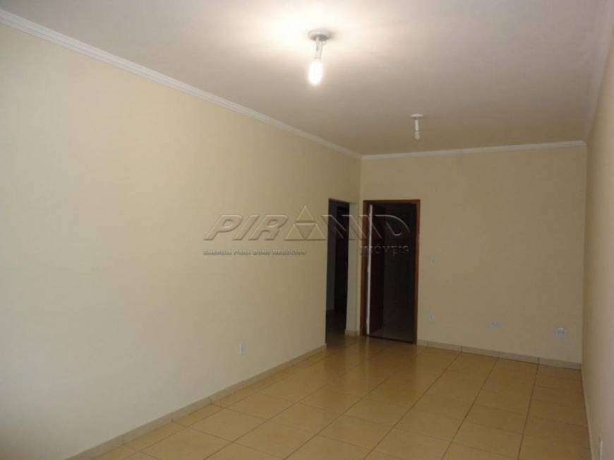 Foto 4 de Casa com 3 Quartos para alugar, 111m² em Vila Tibério, Ribeirão Preto