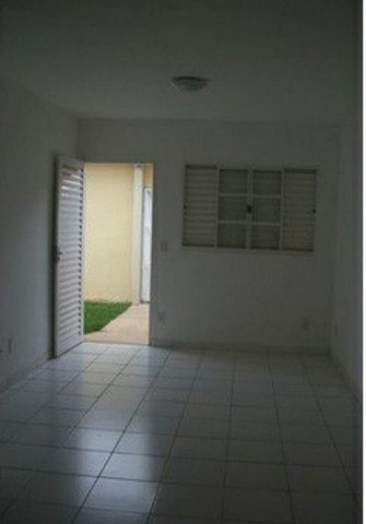 Foto 4 de Casa de Condomínio com 2 Quartos à venda, 45m² em Conjunto Vera Cruz, Goiânia