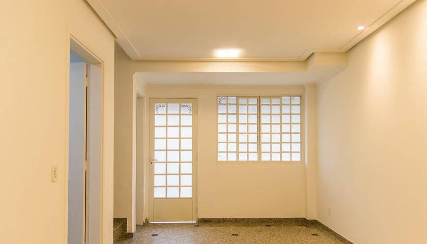 Foto 2 de Casa de Condomínio com 2 Quartos à venda, 105m² em Vila Metalurgica, Santo André