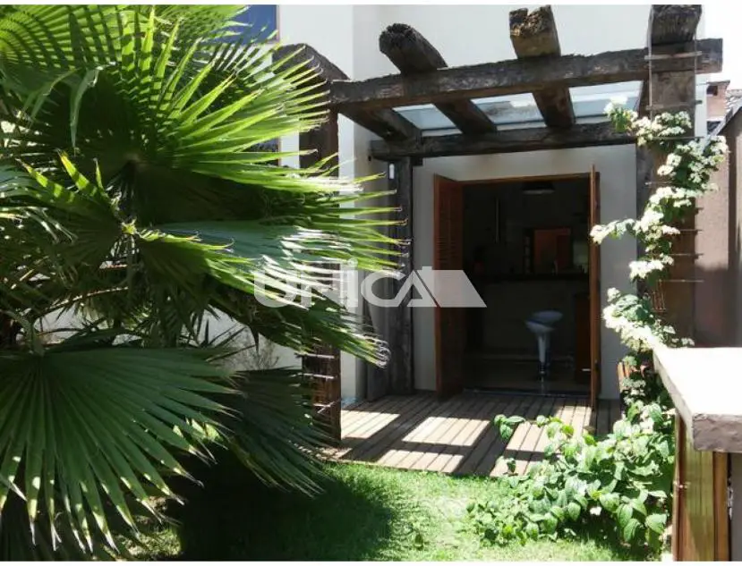 Foto 2 de Casa de Condomínio com 4 Quartos à venda, 270m² em Jardim Independência, Taubaté