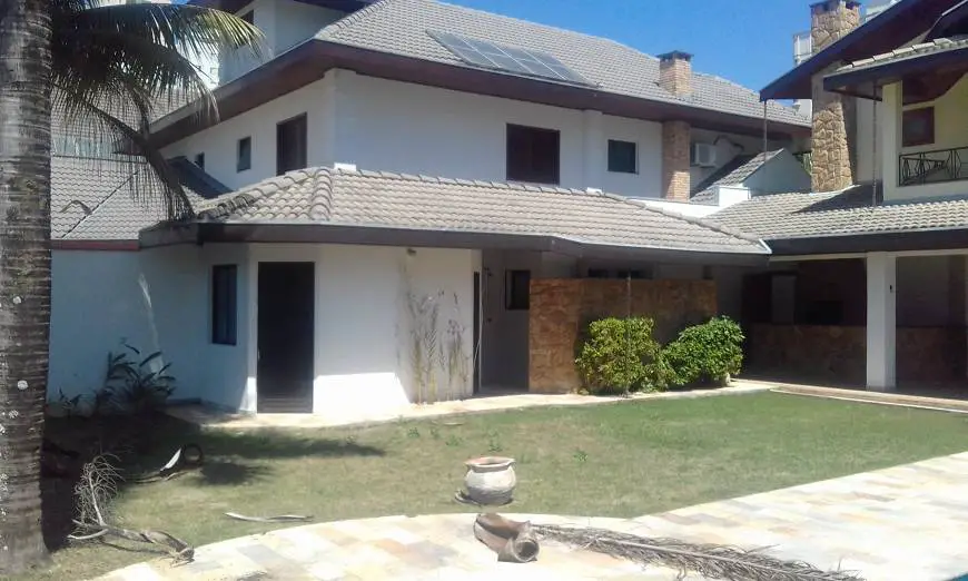 Foto 2 de Casa de Condomínio com 4 Quartos à venda, 500m² em Parque Residencial Aquarius, São José dos Campos