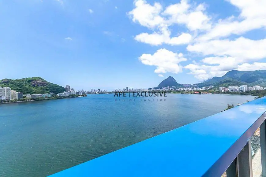 Foto 1 de Cobertura com 4 Quartos à venda, 495m² em Lagoa, Rio de Janeiro