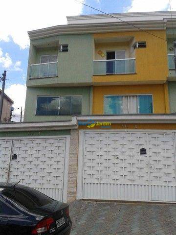 Foto 1 de Sobrado com 3 Quartos para alugar, 130m² em Vila Curuçá, Santo André
