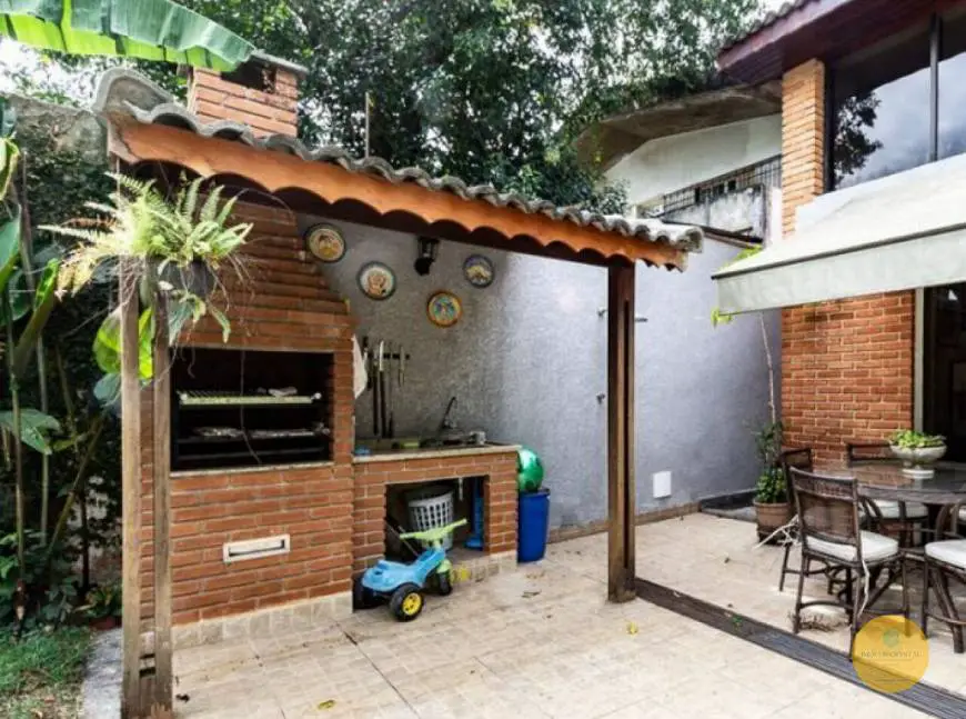 Foto 5 de Sobrado com 4 Quartos à venda, 368m² em Vila Madalena, São Paulo