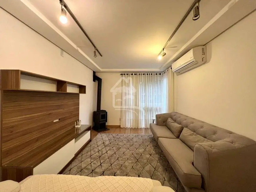 Foto 1 de Apartamento com 1 Quarto à venda, 55m² em Avenida Central, Gramado