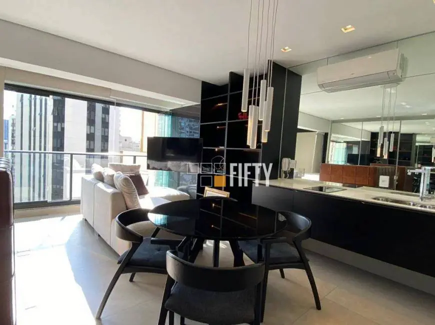 Foto 2 de Apartamento com 1 Quarto para venda ou aluguel, 40m² em Itaim Bibi, São Paulo