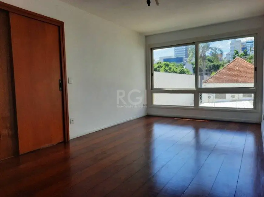 Foto 1 de Apartamento com 2 Quartos à venda, 80m² em Moinhos de Vento, Porto Alegre