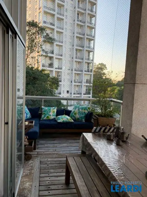 Foto 4 de Apartamento com 2 Quartos à venda, 164m² em Panamby, São Paulo