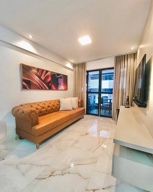 Foto 1 de Apartamento com 2 Quartos à venda, 66m² em Ponta Verde, Maceió
