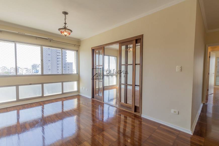 Foto 1 de Apartamento com 2 Quartos para alugar, 125m² em Sumaré, São Paulo