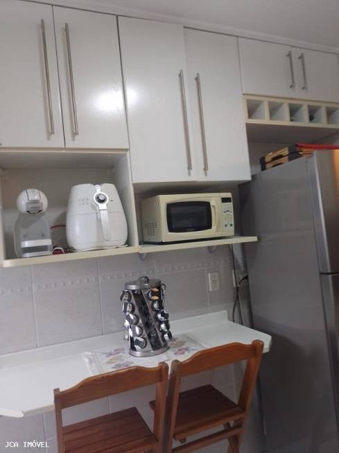 Foto 4 de Apartamento com 2 Quartos à venda, 52m² em Vila das Bandeiras, Guarulhos