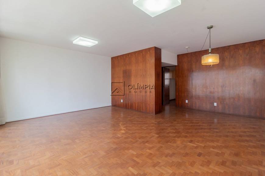 Foto 2 de Apartamento com 3 Quartos para alugar, 150m² em Bela Vista, São Paulo