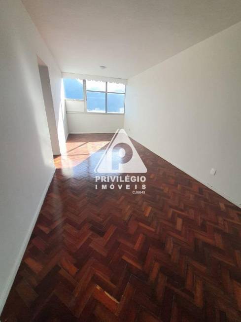 Foto 3 de Apartamento com 3 Quartos à venda, 94m² em Botafogo, Rio de Janeiro