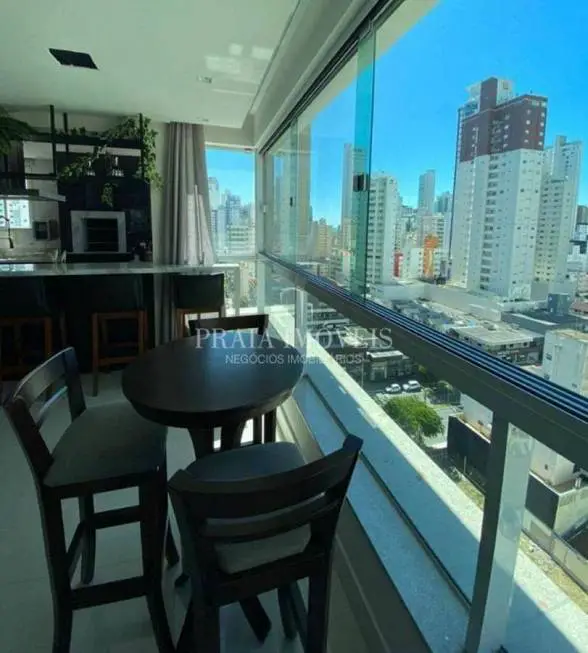 Foto 1 de Apartamento com 3 Quartos à venda, 126m² em Centro, Balneário Camboriú