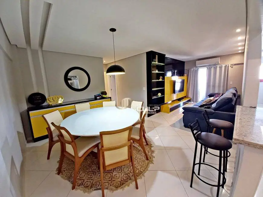 Foto 1 de Apartamento com 3 Quartos à venda, 118m² em Cidade Ocian, Praia Grande