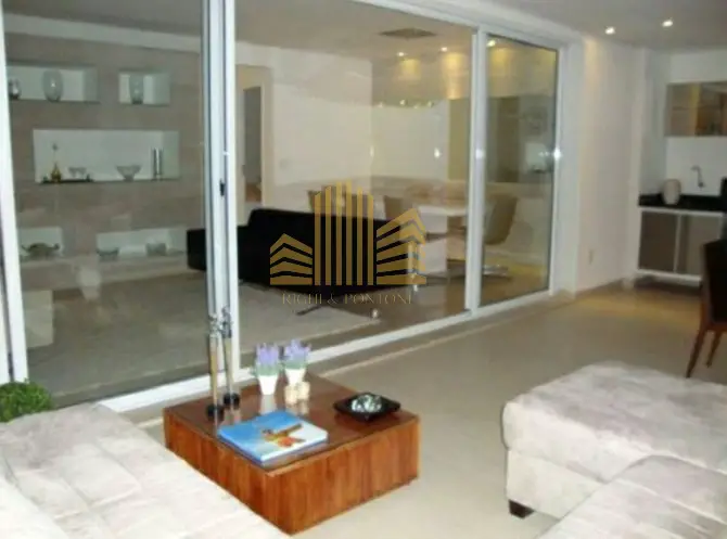Foto 5 de Apartamento com 3 Quartos à venda, 162m² em Itaim Bibi, São Paulo