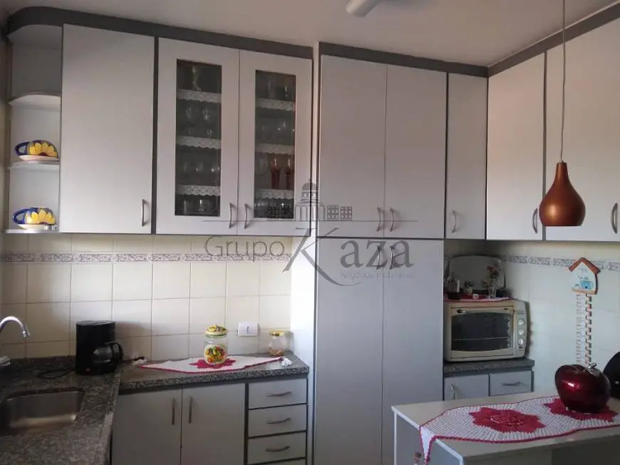 Foto 5 de Apartamento com 3 Quartos à venda, 105m² em Parque Industrial, São José dos Campos
