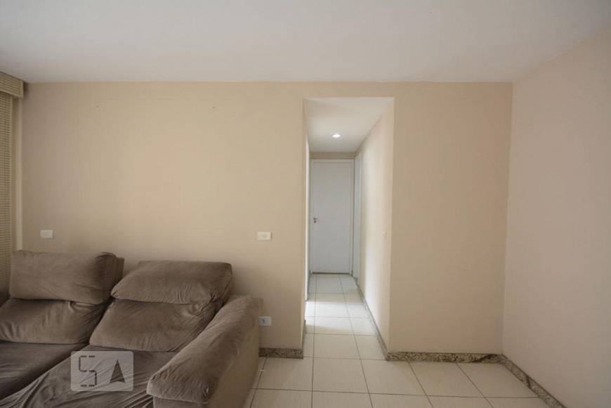 Foto 4 de Apartamento com 3 Quartos para alugar, 84m² em Pechincha, Rio de Janeiro