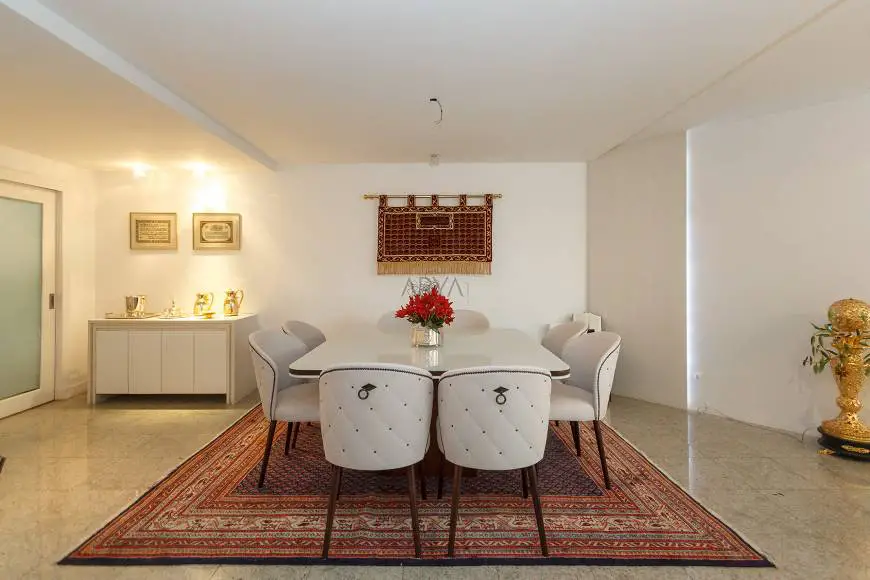 Foto 3 de Apartamento com 4 Quartos à venda, 315m² em Água Verde, Curitiba