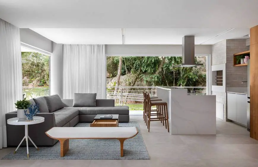 Foto 1 de Apartamento com 4 Quartos à venda, 223m² em Jurerê Internacional, Florianópolis