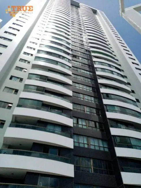 Foto 5 de Apartamento com 4 Quartos à venda, 208m² em Torre, Recife
